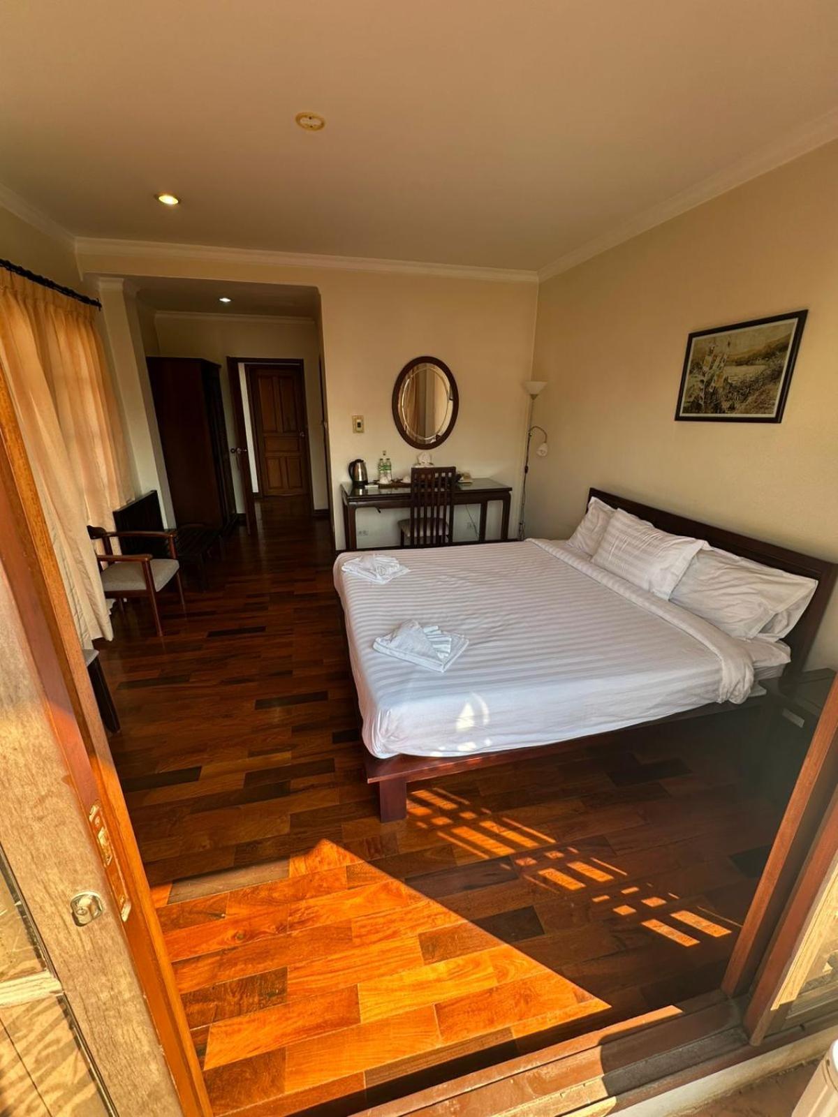 Lanxang Korea Hotel Vientiane Buitenkant foto